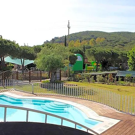 Semesterpark Lacona Pineta